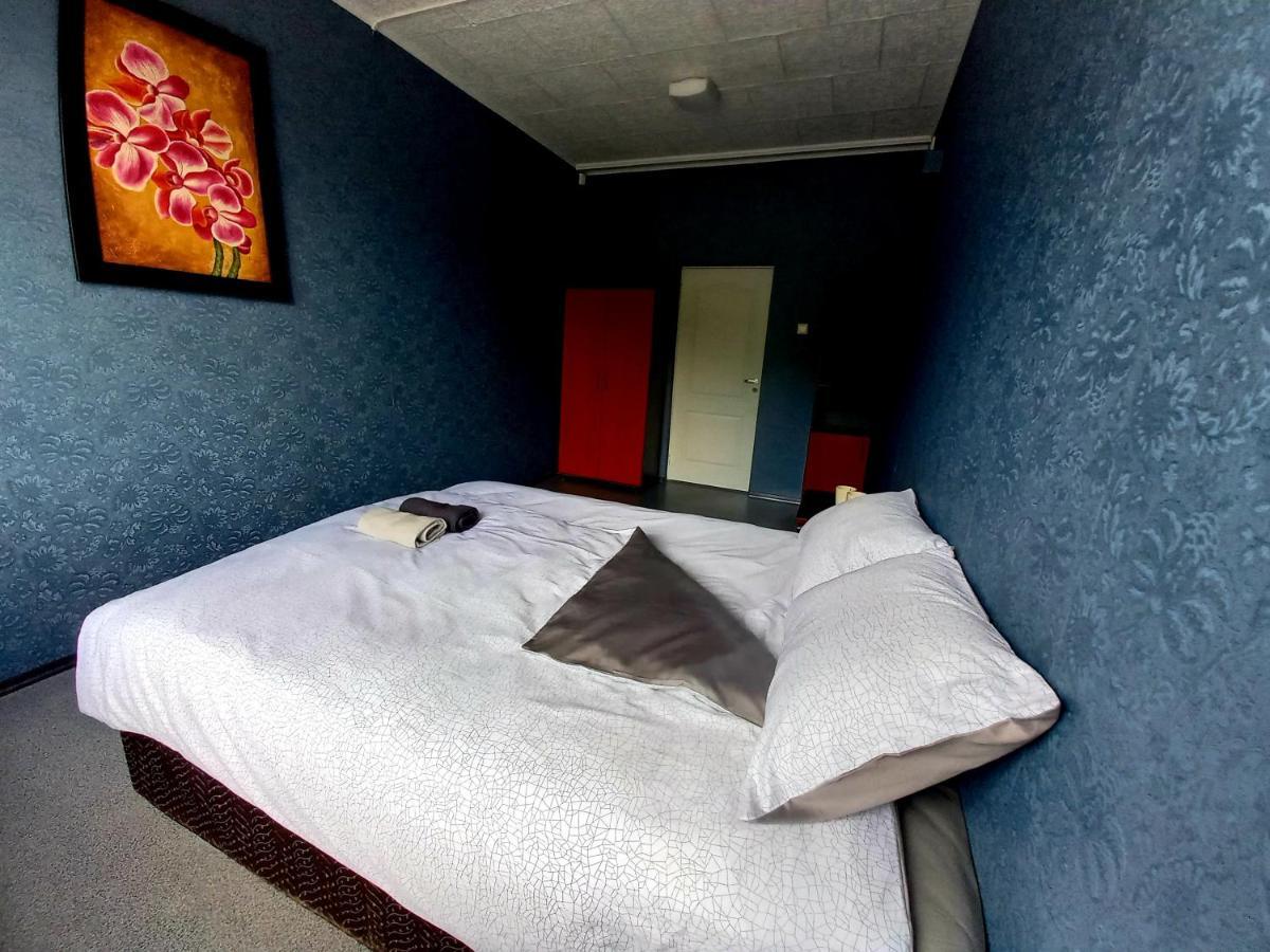 Hostelis R27 Aizpute Exterior foto