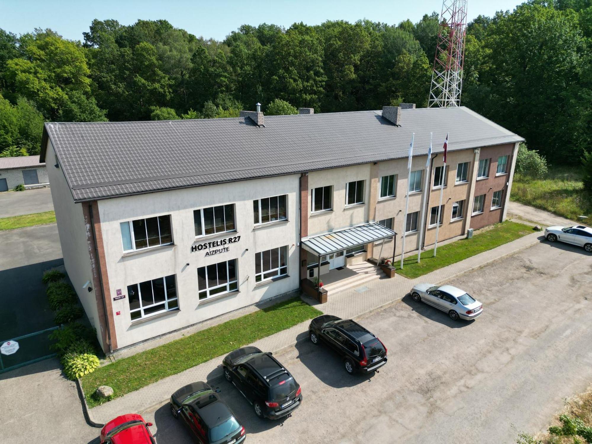 Hostelis R27 Aizpute Exterior foto